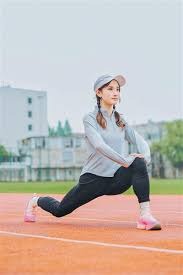 NBA最新排名！火箭反超湖人，快船5连胜升第十，76人三队排名互换