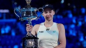 9岁花滑神童刘珈佑 两度完成阿克塞尔三周跳 惊人发挥掀翻全场