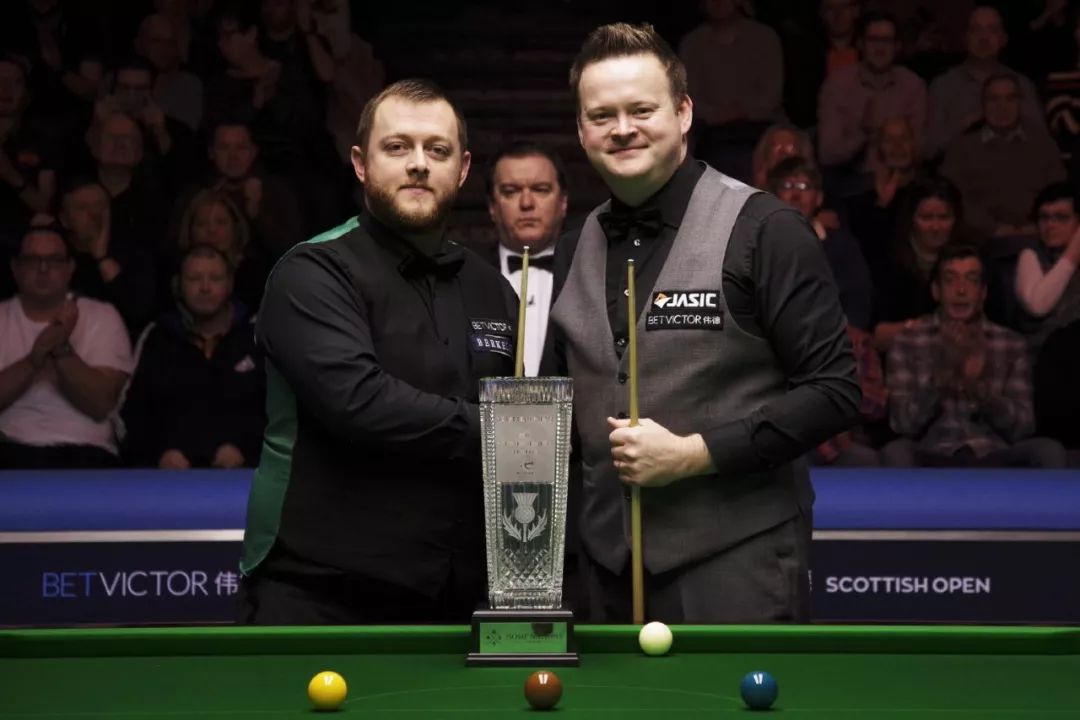 图突破对方 图突破对方