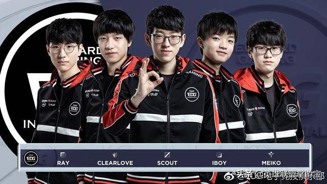 更揭示了他 更揭示了他