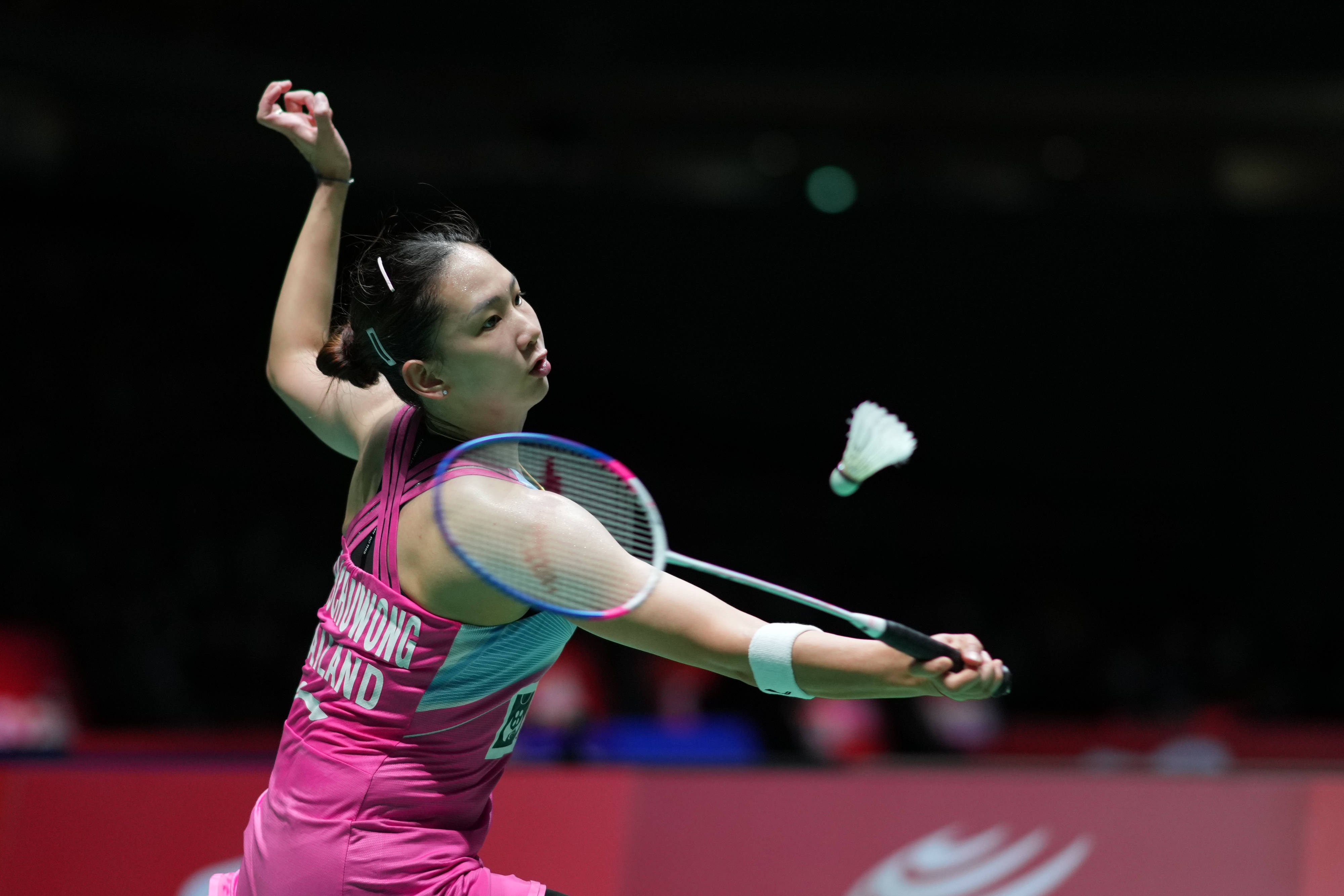 体育欧冠：率先出线 多特蒙德3-1AC米兰